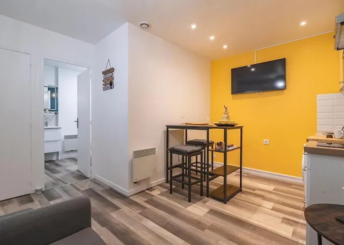 Pauline's Gambetta - Proche Cathédrale - Calme Appartement Reims